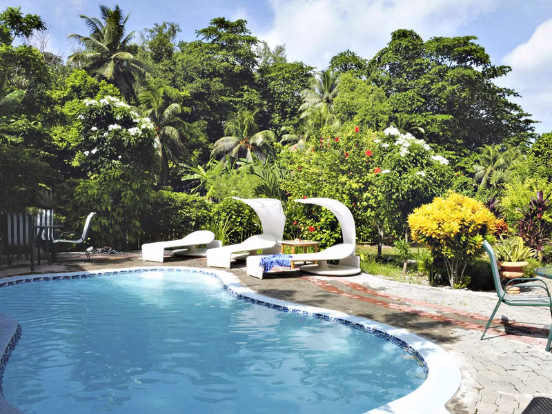 Casa de Leela Self Catering Guesthouse & Cocolux Apartments