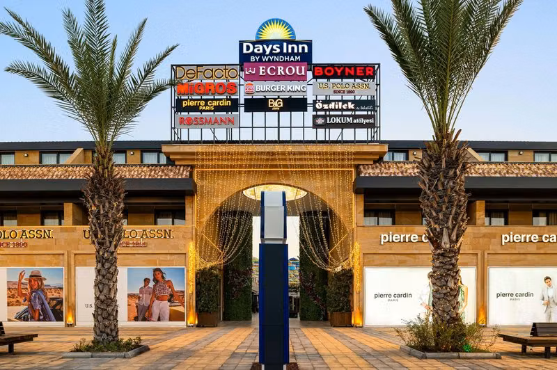 Days Inn by Wyndham Alanya