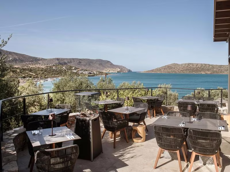 7B978A8E6A38AAADB9779A1CDB882151