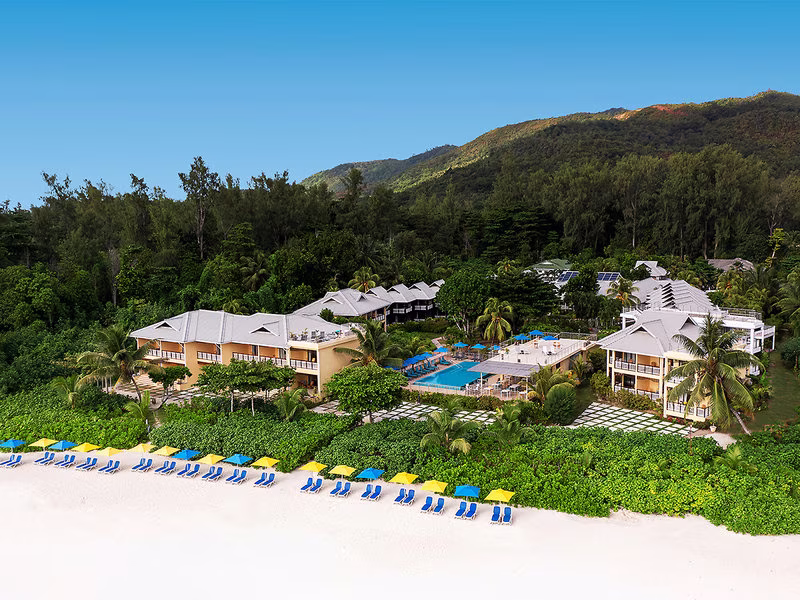 Acajou Beach Resort