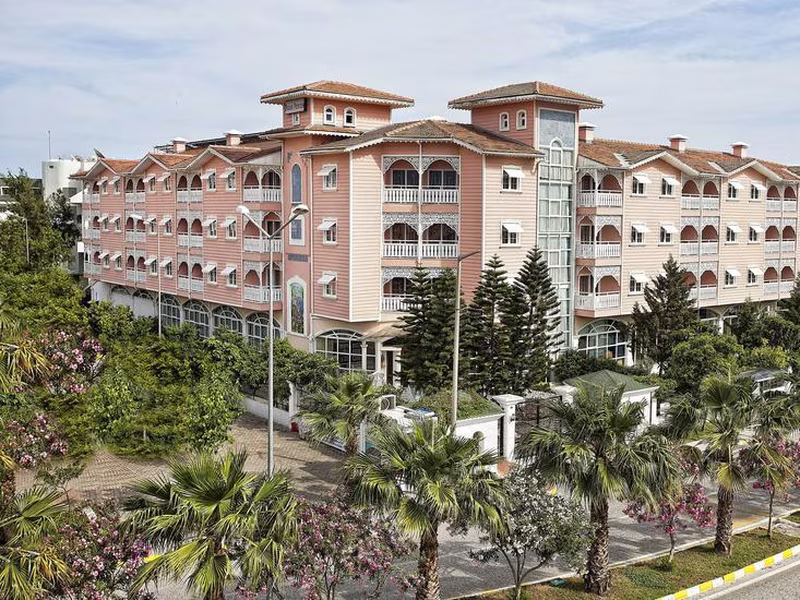 Pasha's Princess Hotel