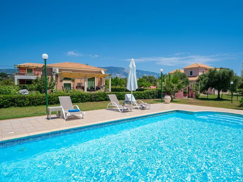 Monambeles Villas