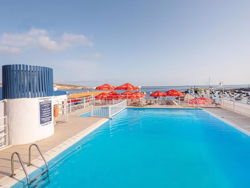 Gillieru Hotel