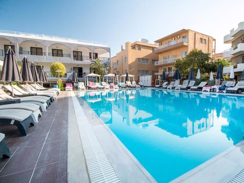 Sunny Days Apartments