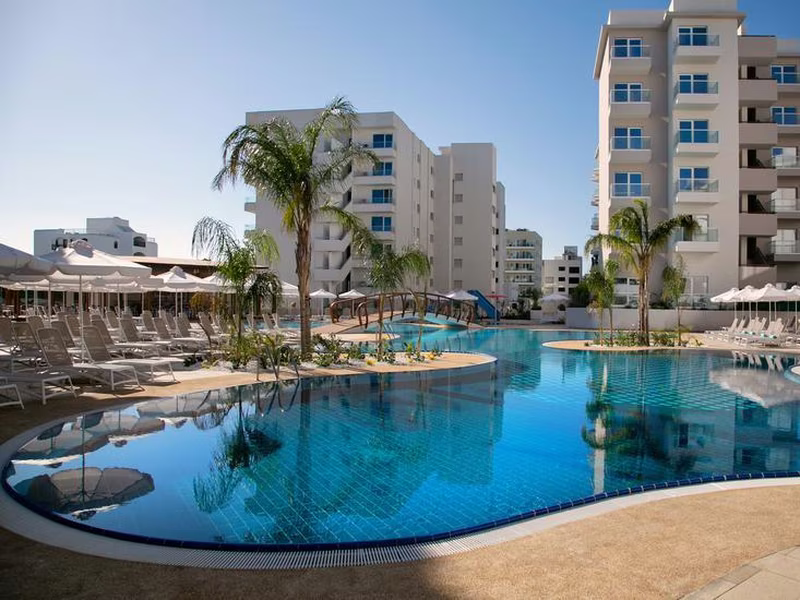 Vangelis Hotel and Suites