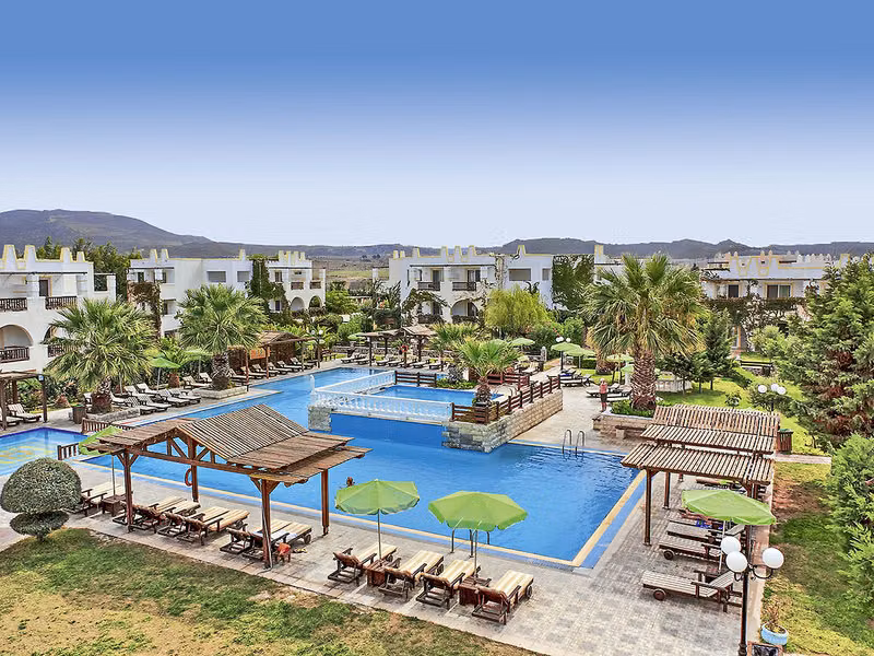 Gaia Royal Hotel