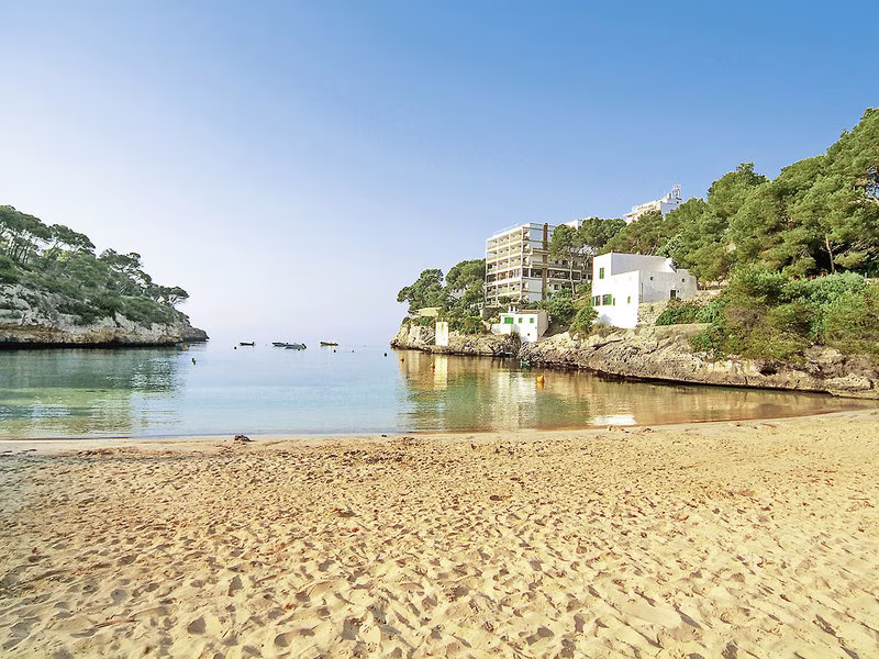 Hotel Pinos Playa
