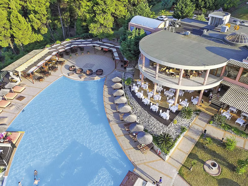 Hotel Alia Palace