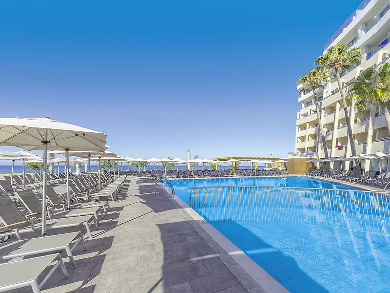 Aparthotel Fontanellas Playa