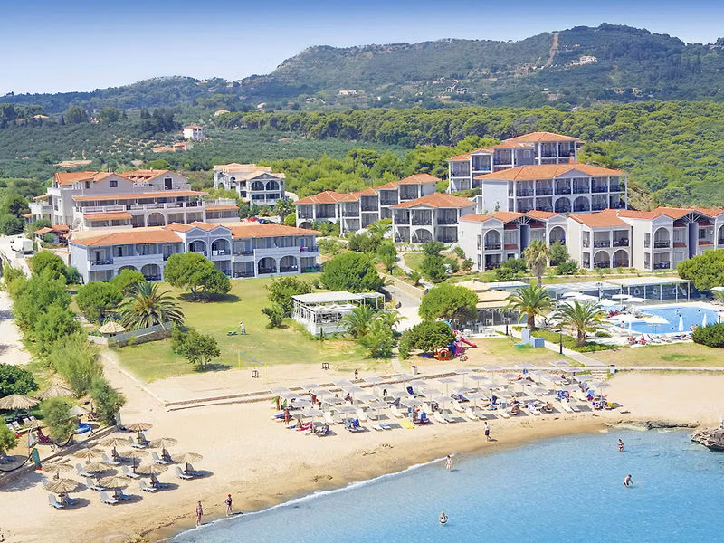 The Bay Hotel & Suites