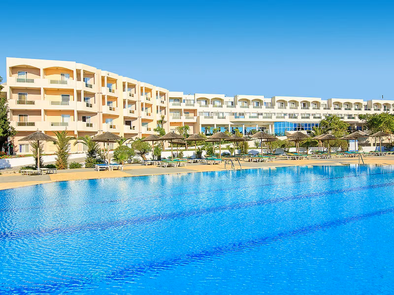 Sovereign Beach Hotel