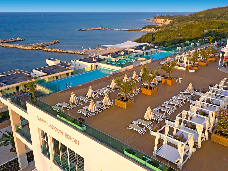 FAF532FEEEC2E1E41CD005836BAE6C34
