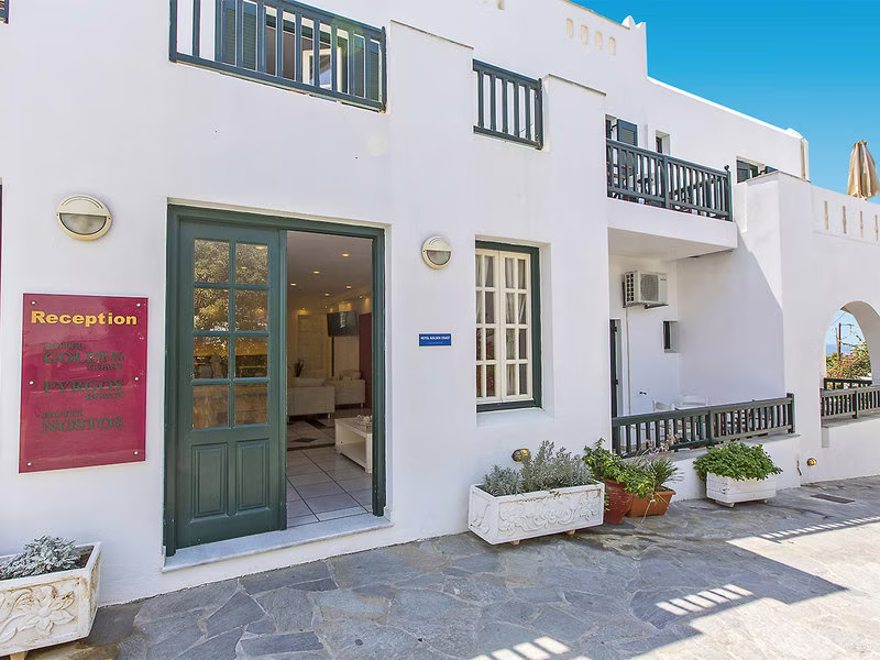 Hotel Golden Coast