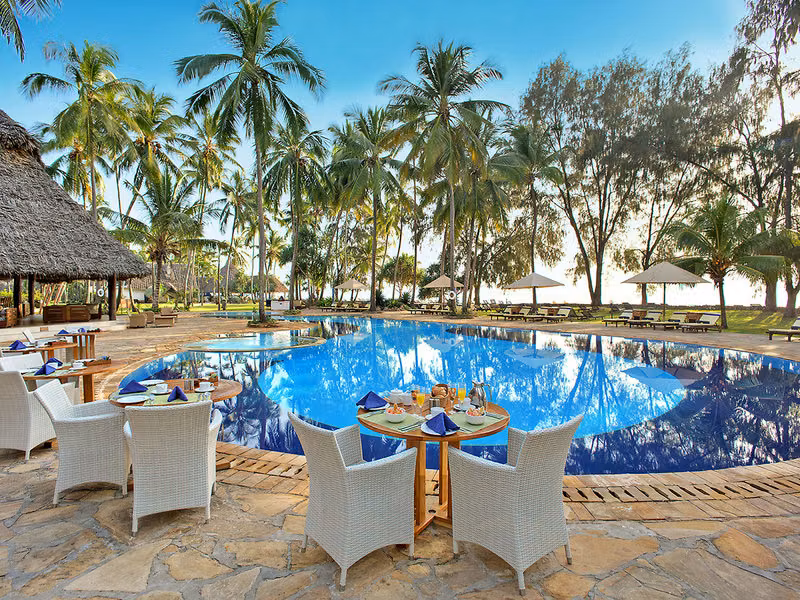 Bluebay Beach Resort & Spa