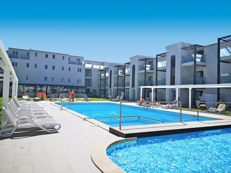 Hotel Halos Casa Resort
