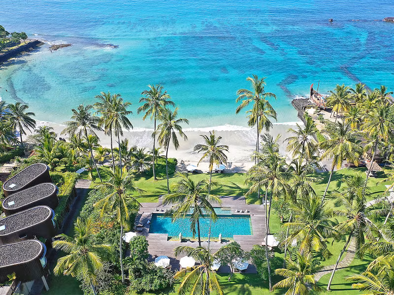 Candi Beach Resort & Spa