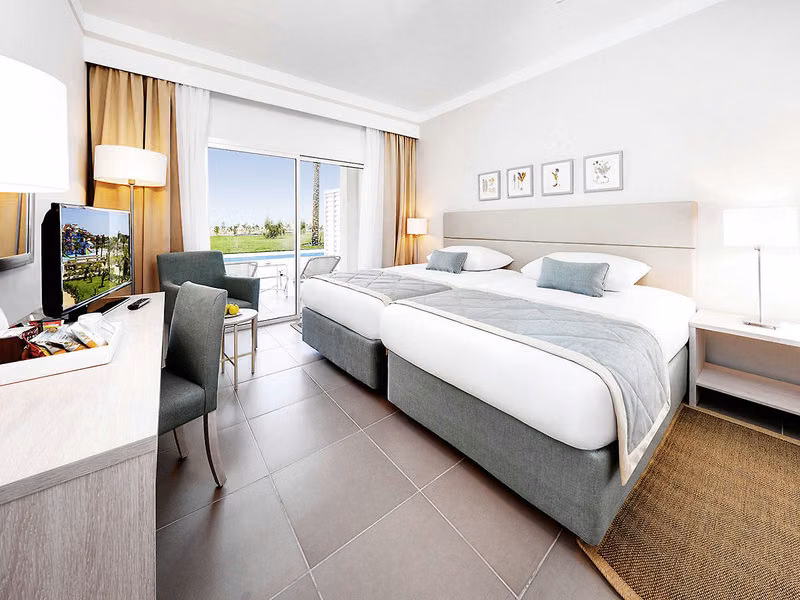 98FB1CF4684B2EE91173CF459F6844BE