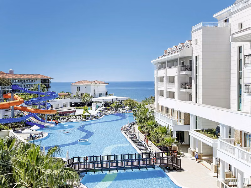 Hotel Alba Queen