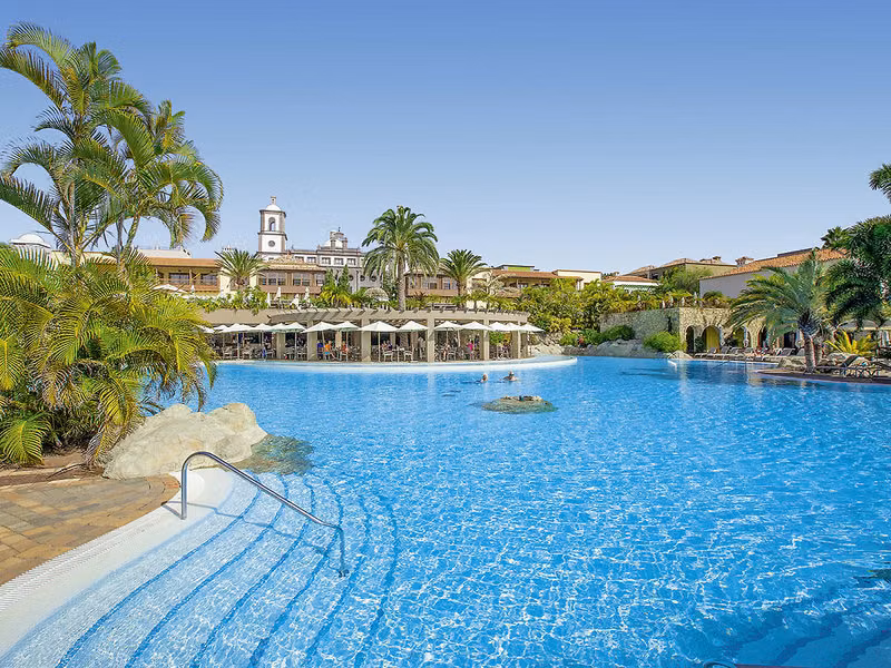B307C529ABAB8264368F5FA1173C4CED