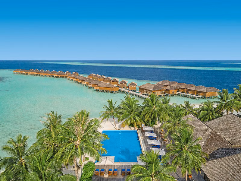 Vilamendhoo Island Resort & Spa