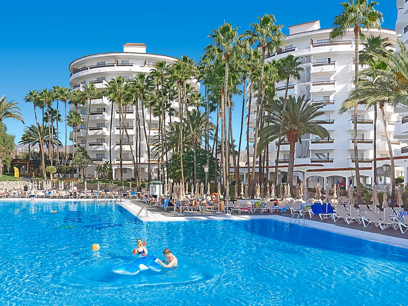 Hotel Servatur Waikiki