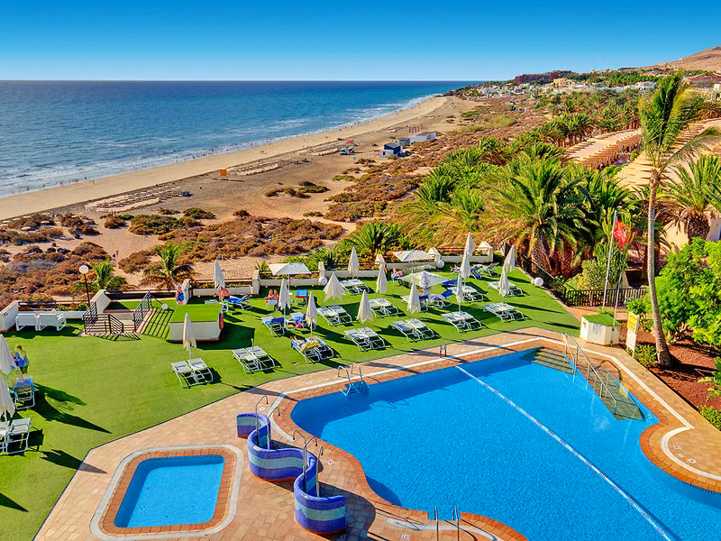Hotel SBH Crystal Beach & Suites