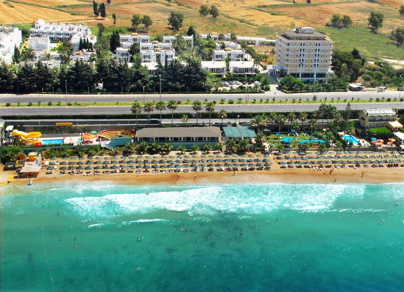Antik Garden Hotel Antik