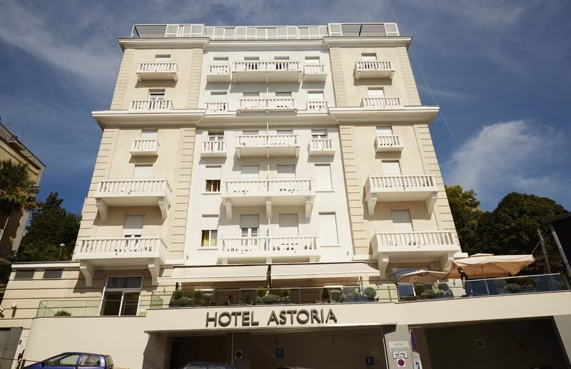 ASTORIA Design