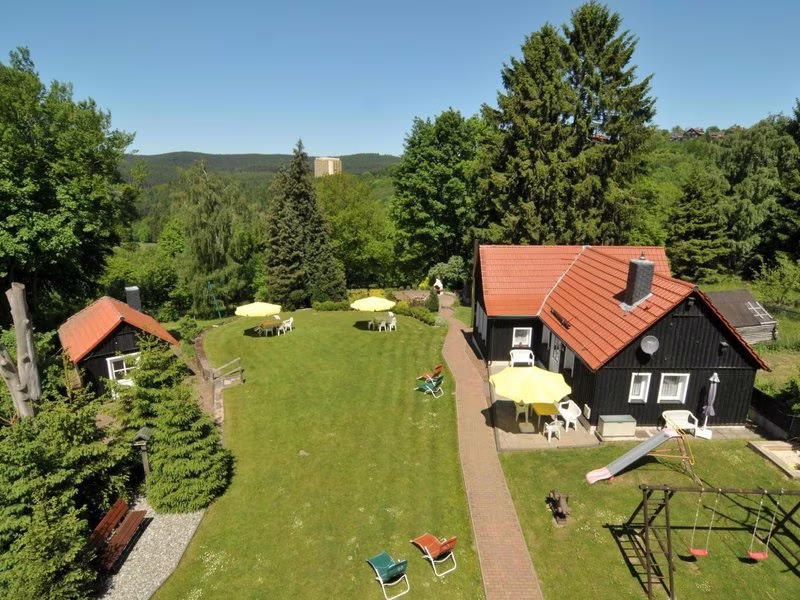 mit herrlicher Aussicht in die Berge / 5 pax