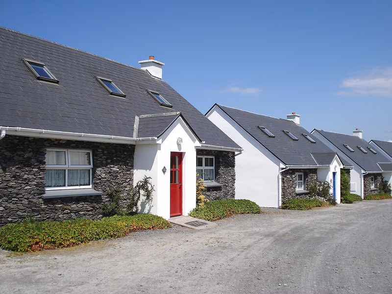 Seaside Cottages / 8 pax