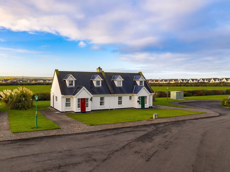 Ballybunion(TR4) HC NO 4 / 6 pax