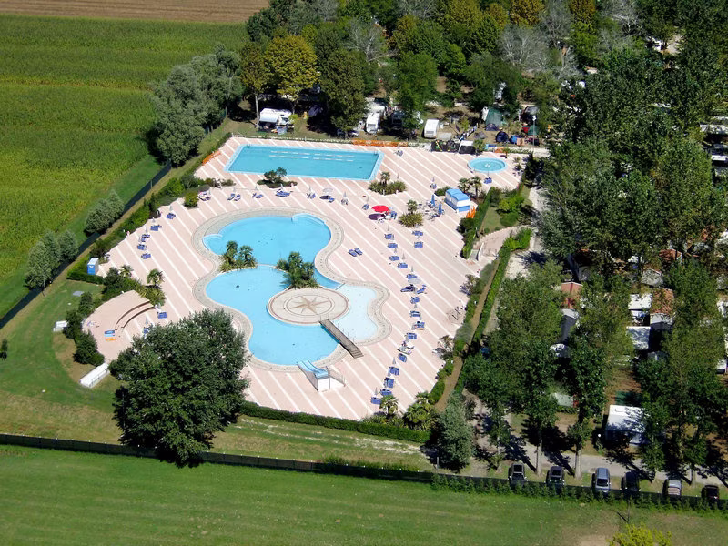 Camping Laguna Village / 6 pax