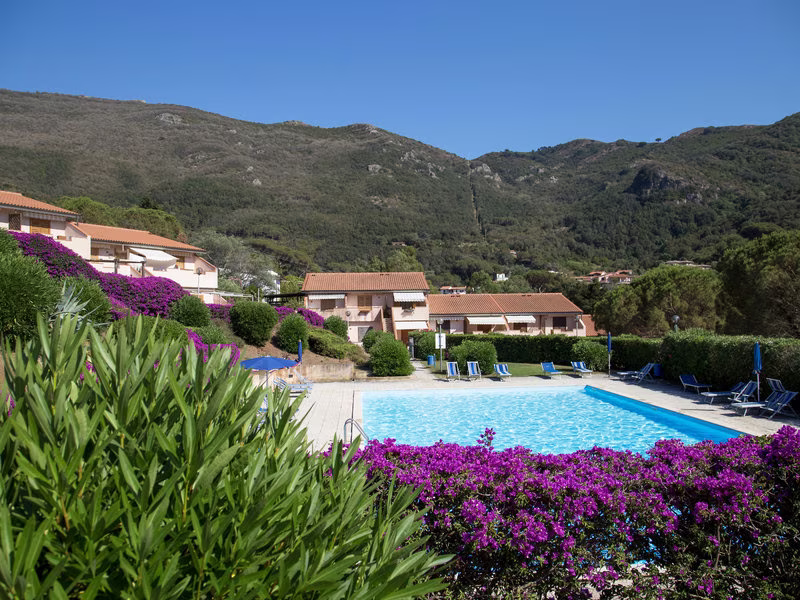 Cala Rossa / 6 pax