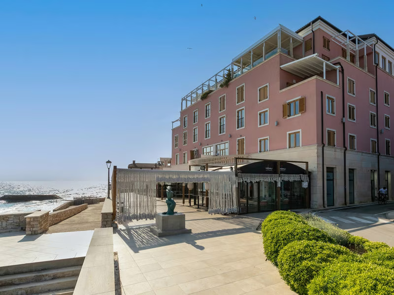 Aparthotel Rotonda Inn / 4 pax