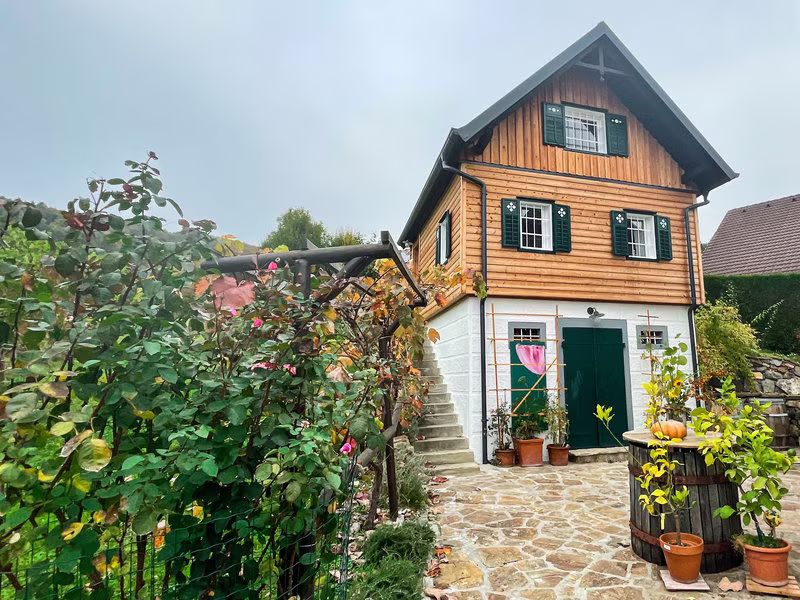 tiny lavender house / 2 pax