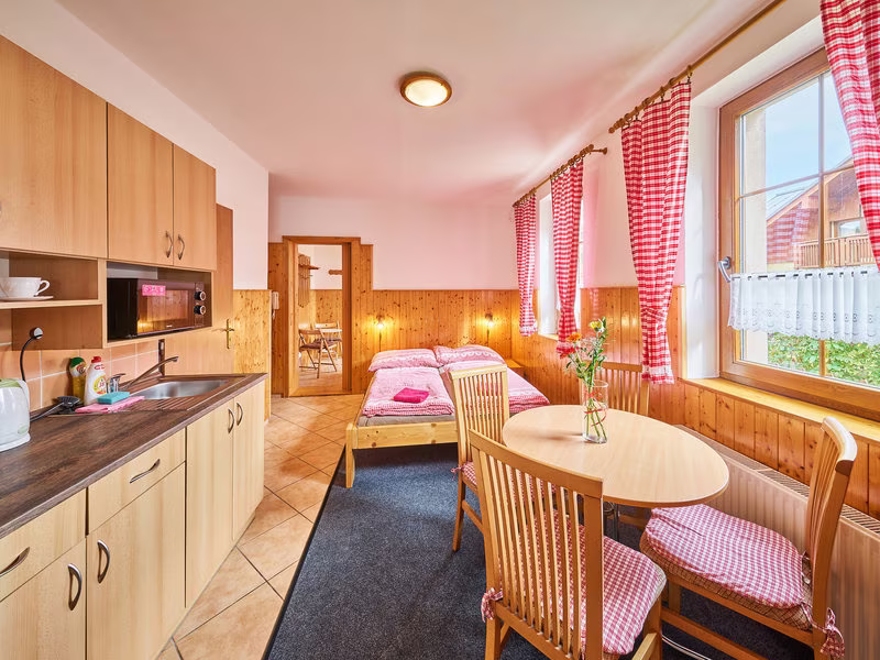 U výcarského dvora IV / 4 pax