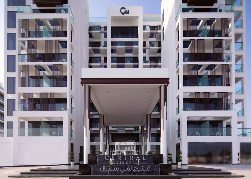 C Central Resort The Palm
