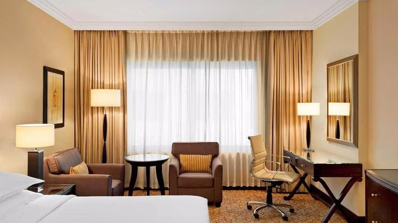 Grand Excelsior Hotel