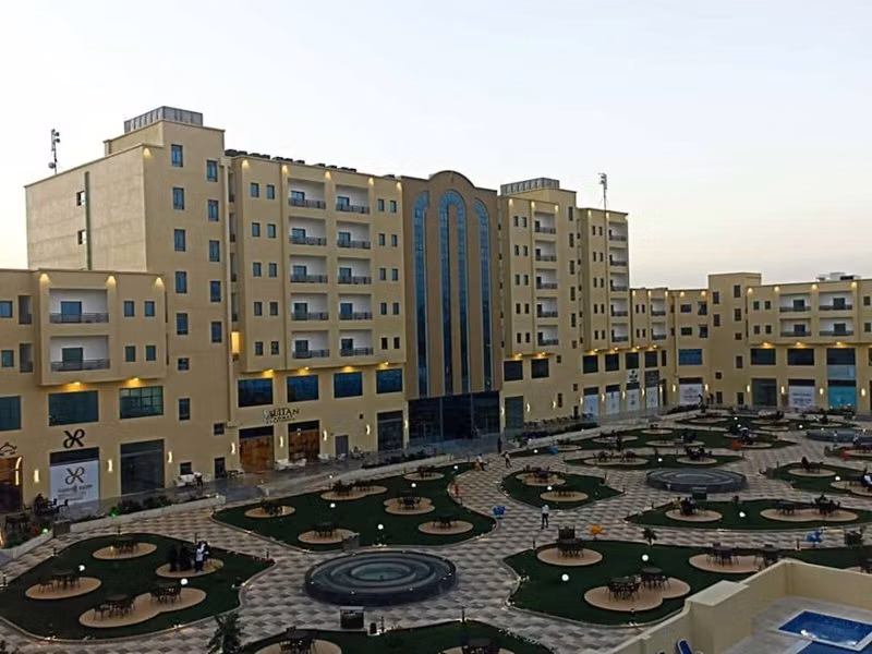 The Plaza Hotel & Resort
