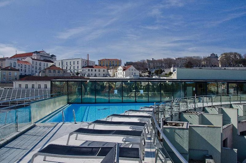 Executive Eden Aparthotel