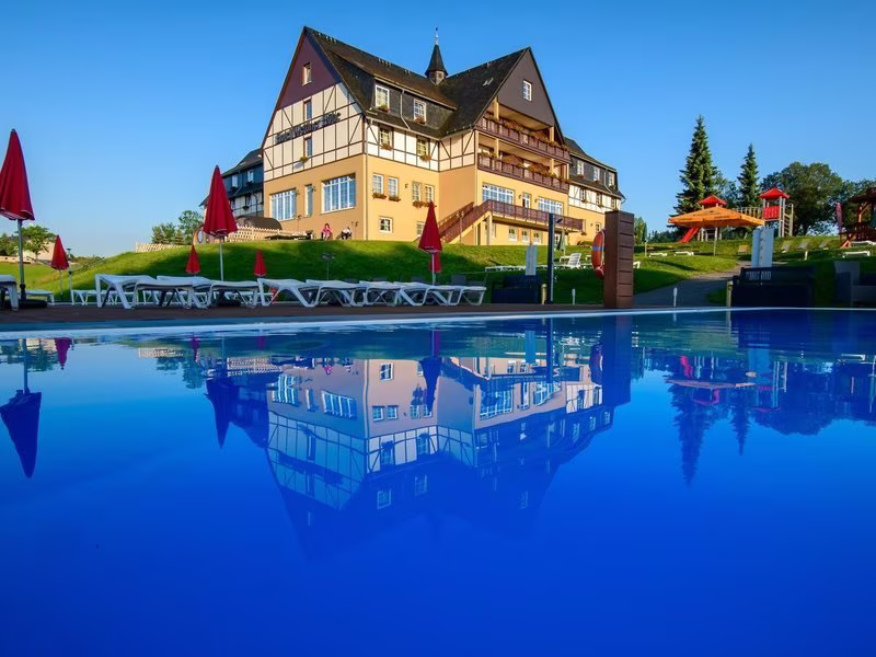 Panorama Berghotel Wettiner Höhe