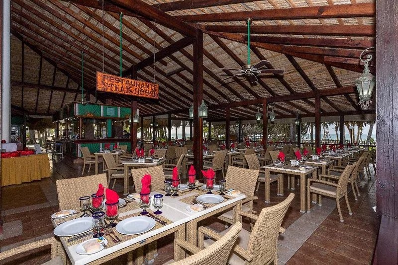 Playabachata Spa Resort