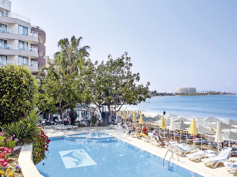 Aska Hotels Just In Beach