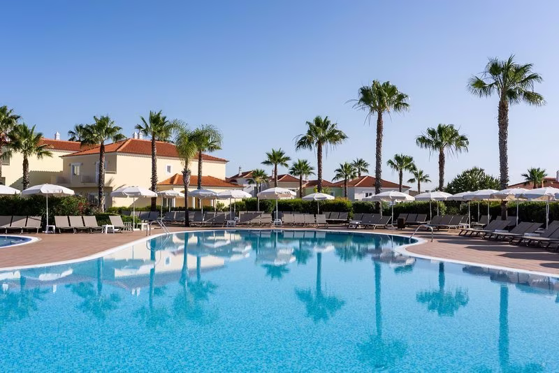 Eden Villas & Apartments