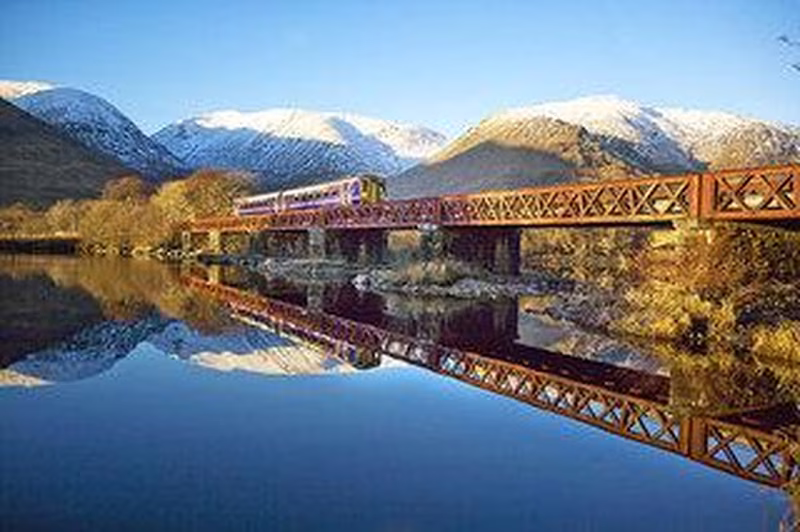 Bahn-Wandern in Schottland