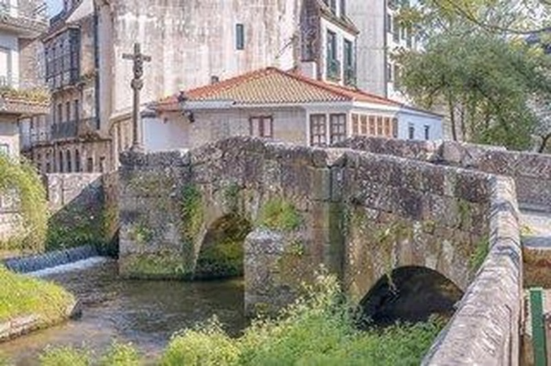 Wandern auf dem Jakobsweg: Camino Francés mit Gepäcktransport & Transfers