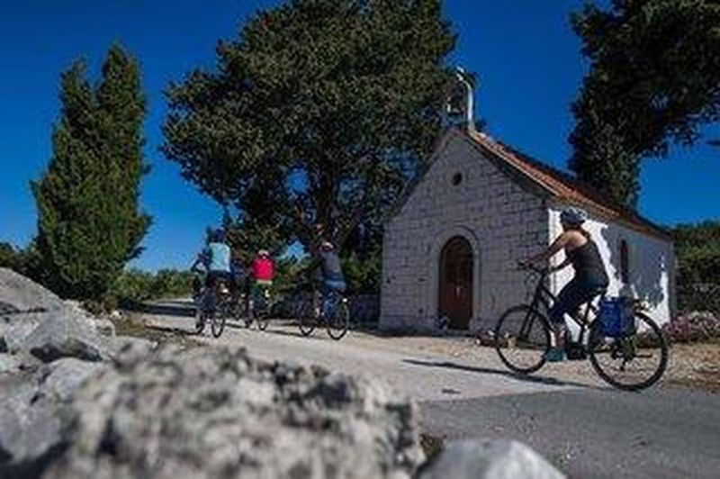Süddalmatien per Rad & Schiff