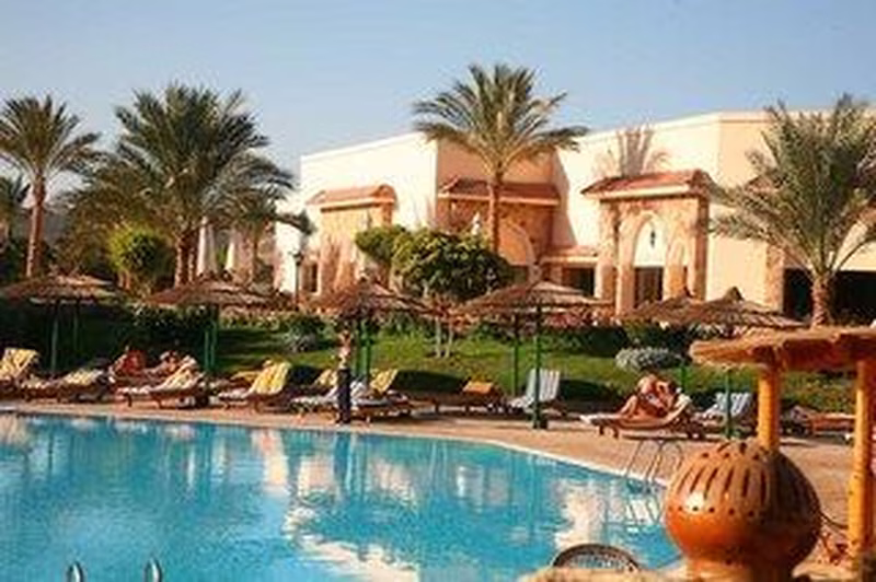 Nilkombi M/S Nile Crown II + Flamenco El Quseir