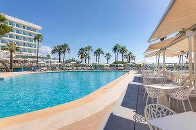 Playa Esperanza Resort