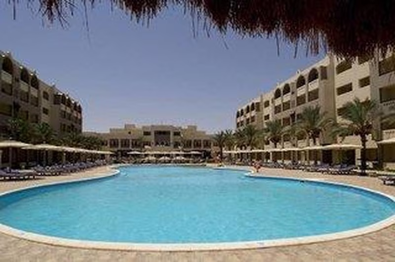 El Karma Aqua Beach R.